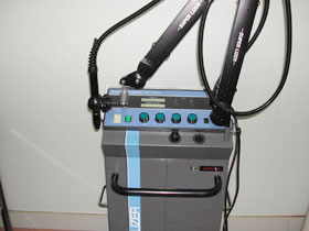 スーパーライザー治療器